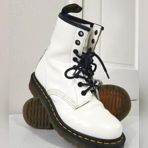 Dr. Martens 1460 Patent LEATHER LACE UP BOOTS sz 6
